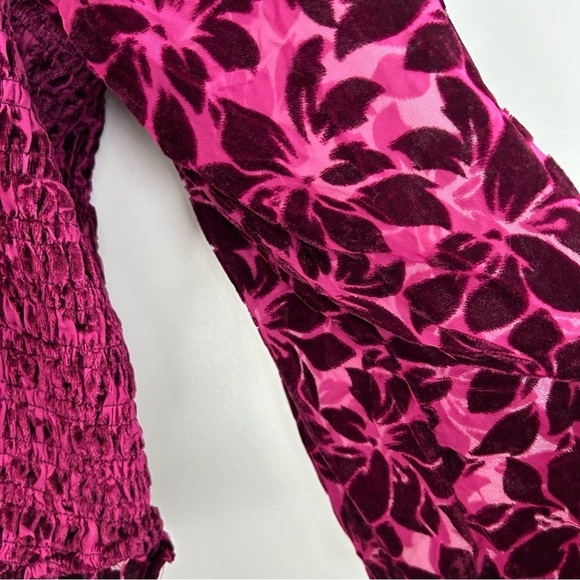 NWT Torrid Velvet Smocked Blouson Sleeve Cropped Ruched Wine/Plum Top Size 2X - Picture 9 of 15